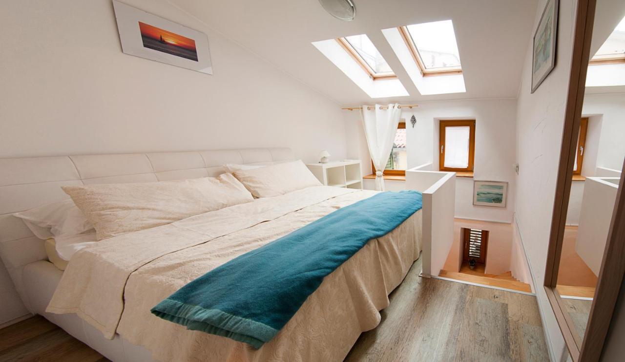 Apartment Alex Пиран Екстериор снимка